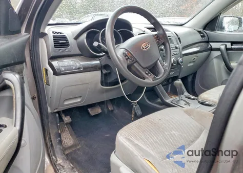 2012 Kia Sorento Base from USA, damaged, VIN 5XYKTCA64CG306413